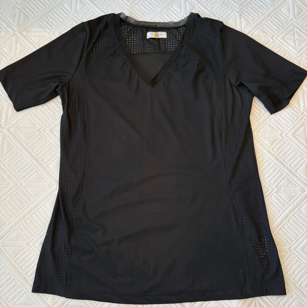 Callidae Tech Performance V-Neck Short Sleeve Top Size L In Black